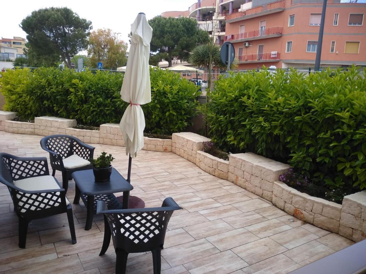 Casa Vacanze Margo' Monopoli Exterior foto